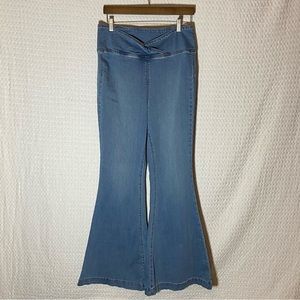 We The Free Venice Beach Flare Jeans Size 31